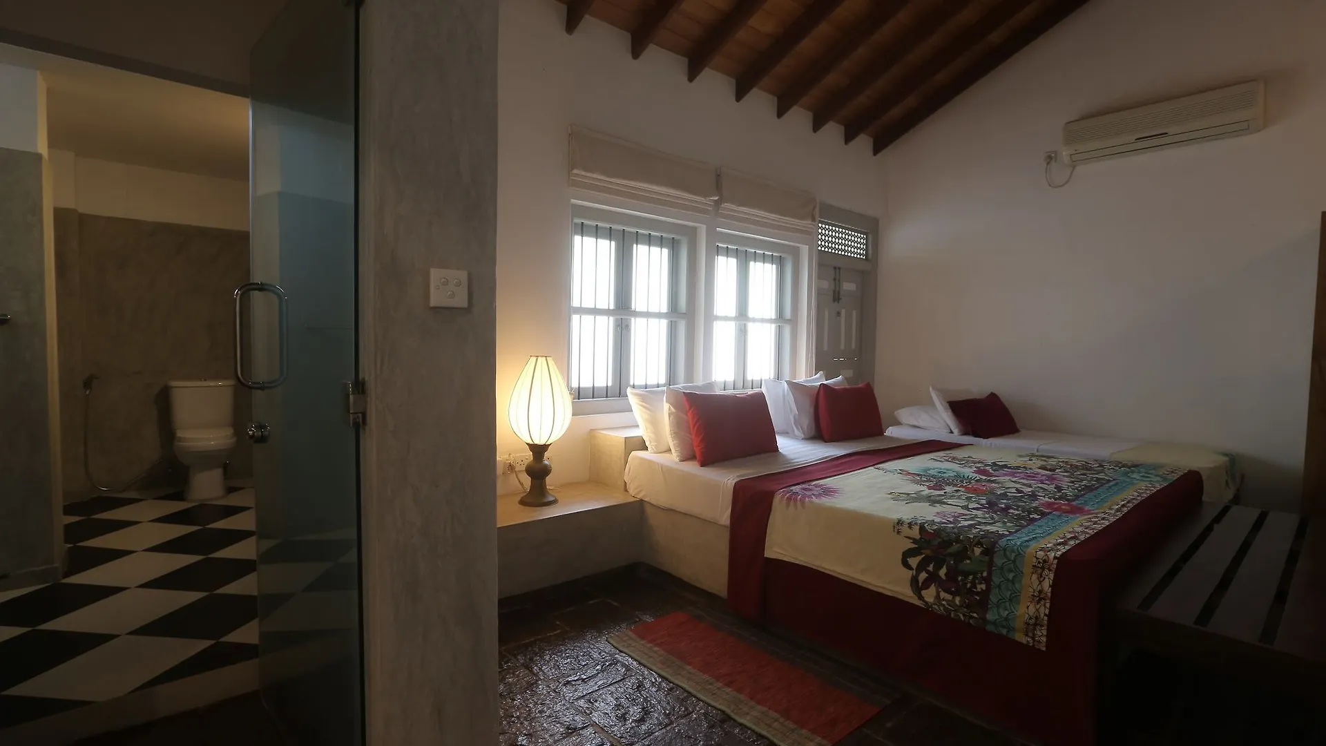 נגומבו Hundira Villa סרי לנקה